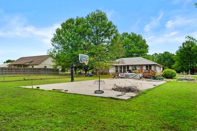 103 Centerview Court, Searcy, AR 72143