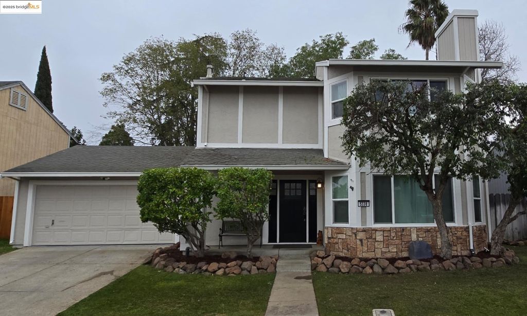 5338 Sunrise Meadows Ln, Oakley, CA 94561