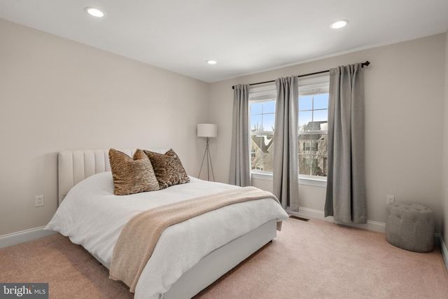 4127 CRESCENT DR, Chester Springs, PA 19425