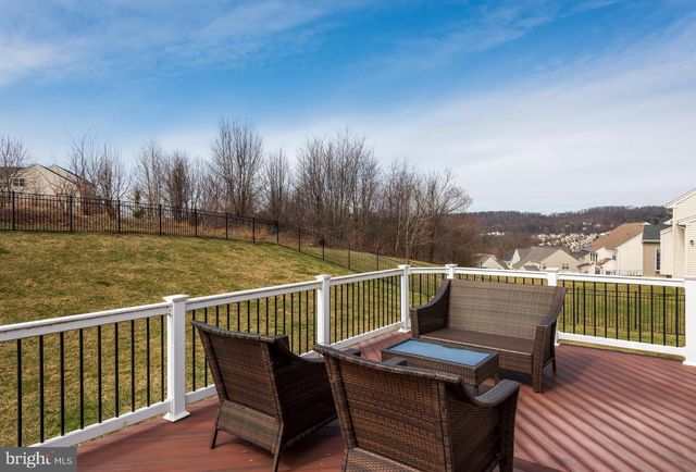 4127 CRESCENT DR, Chester Springs, PA 19425