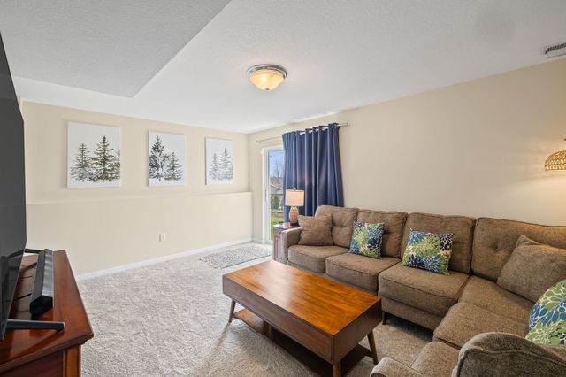 4506 146th Street, Urbandale, IA 50323