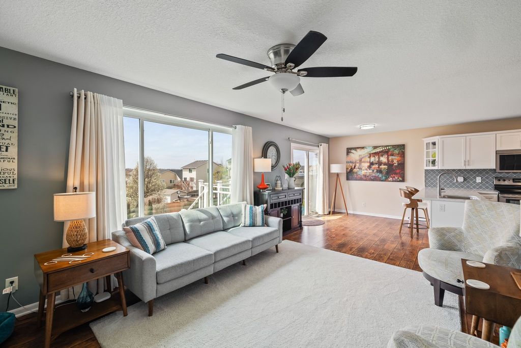 4506 146th Street, Urbandale, IA 50323