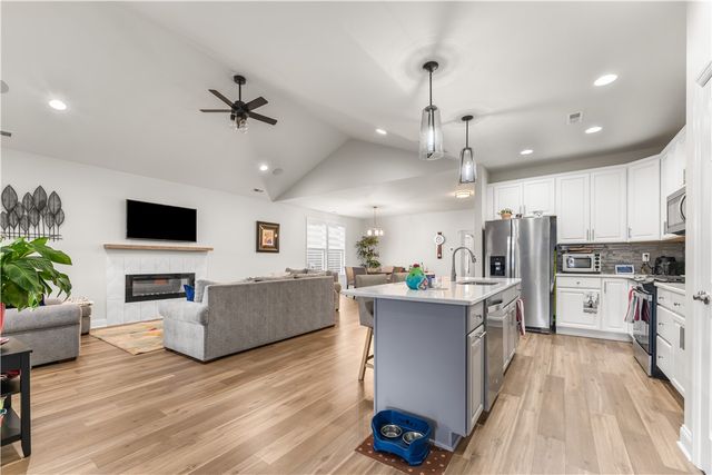 317 Anthem Way, Cecil, PA 15317