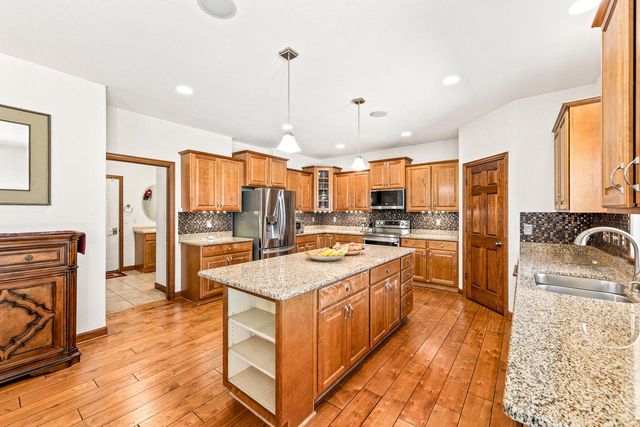 9989 31st STREET, Franklin, WI 53132
