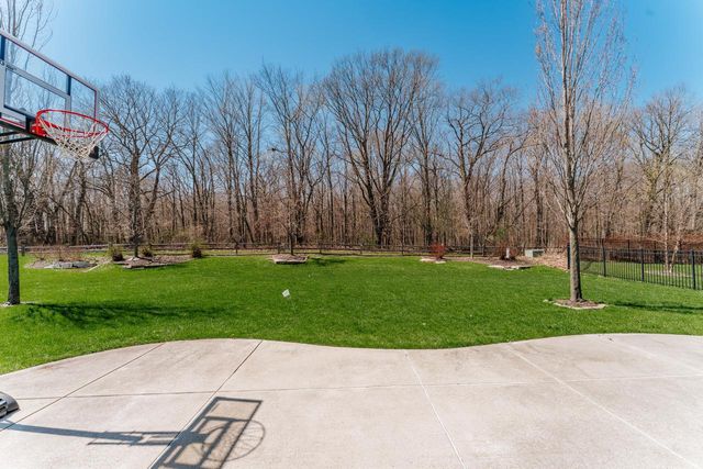 9989 31st STREET, Franklin, WI 53132