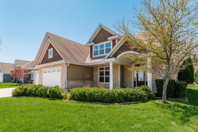 9989 31st STREET, Franklin, WI 53132