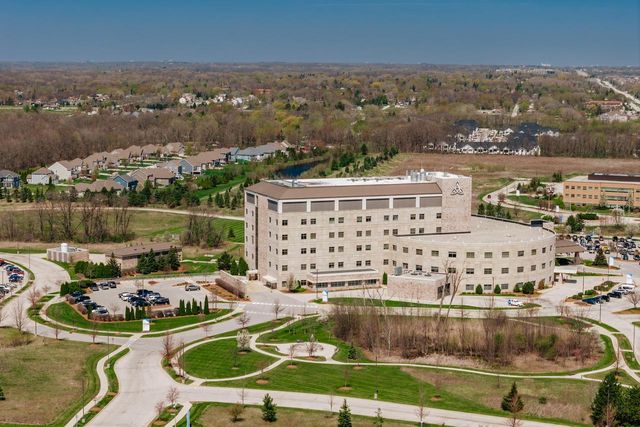 9989 31st STREET, Franklin, WI 53132