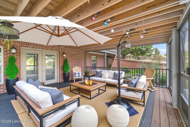 481 Meadow Lake Dr, Taylorsville, KY 40071