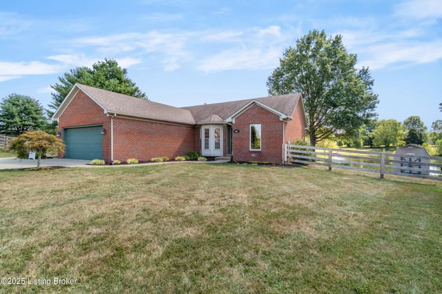 481 Meadow Lake Dr, Taylorsville, KY 40071