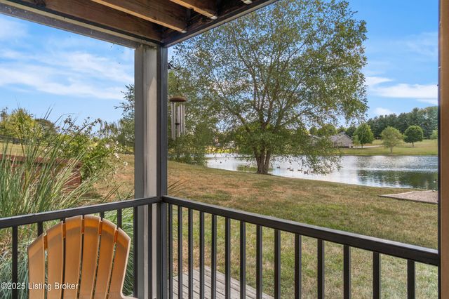 481 Meadow Lake Dr, Taylorsville, KY 40071