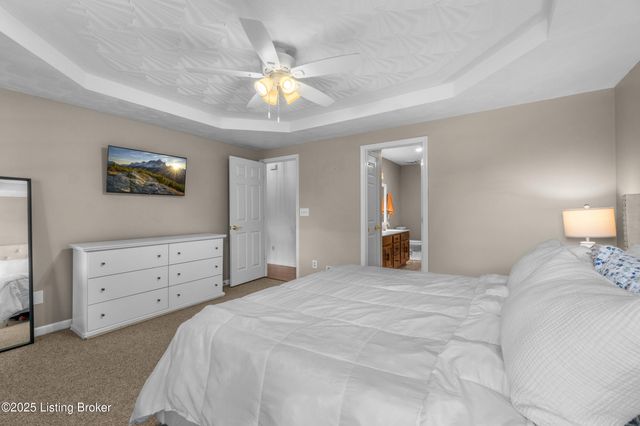 481 Meadow Lake Dr, Taylorsville, KY 40071