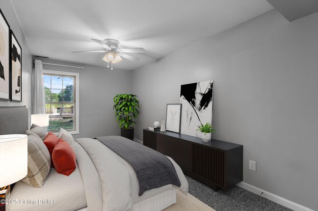 481 Meadow Lake Dr, Taylorsville, KY 40071