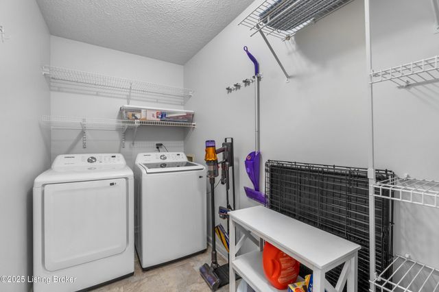 481 Meadow Lake Dr, Taylorsville, KY 40071