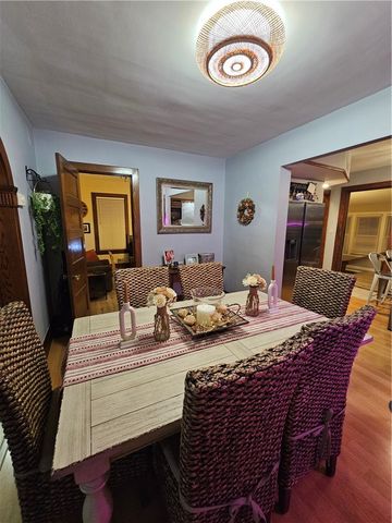 48 Redfield Parkway, Batavia City, NY 14020