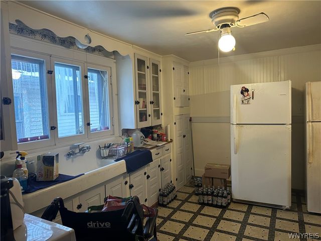 28 Paul Place, Buffalo, NY 14210