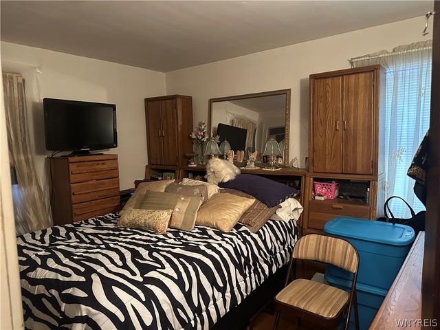 28 Paul Place, Buffalo, NY 14210