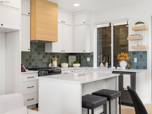 1911 Broadway St 4, Vancouver, WA 98663