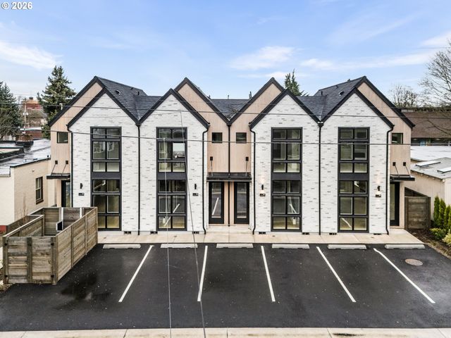 1911 Broadway St 4, Vancouver, WA 98663