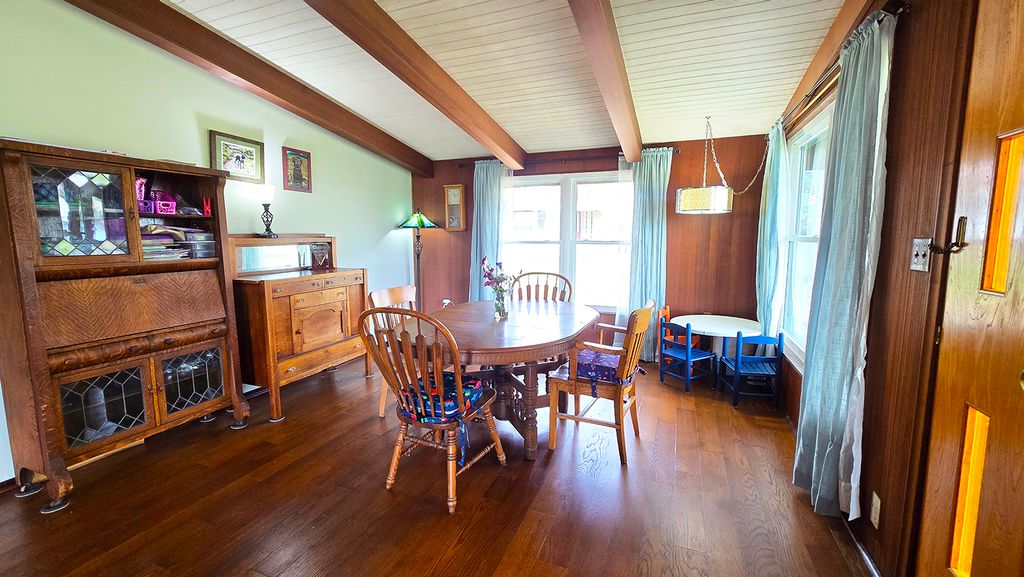 Image 24 of property listing at 15019 N Illnois Hwy 37, Mt Vernon, IL 62864