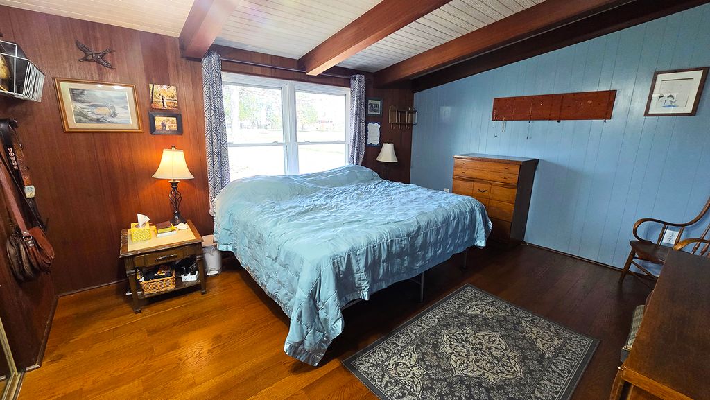 Image 34 of property listing at 15019 N Illnois Hwy 37, Mt Vernon, IL 62864