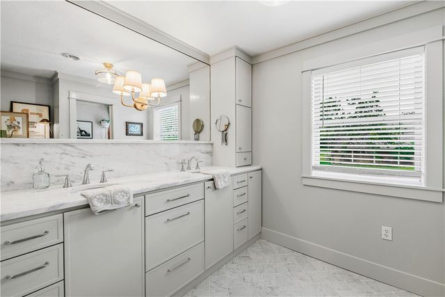 3711 Sunnybrook Lane, Bryan, TX 77802