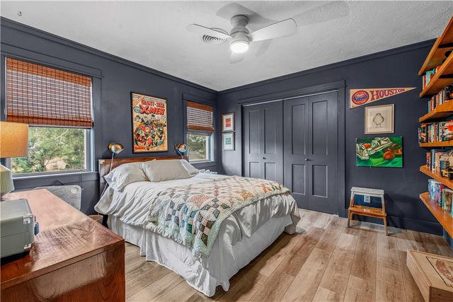 3711 Sunnybrook Lane, Bryan, TX 77802
