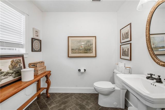3711 Sunnybrook Lane, Bryan, TX 77802