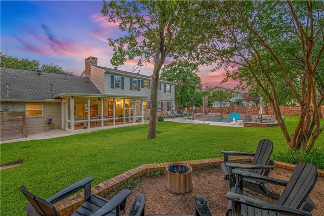 3711 Sunnybrook Lane, Bryan, TX 77802