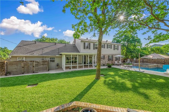 3711 Sunnybrook Lane, Bryan, TX 77802