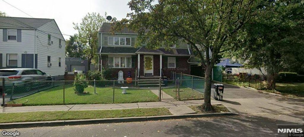 46 Macarthur Avenue, Lodi, NJ 07644