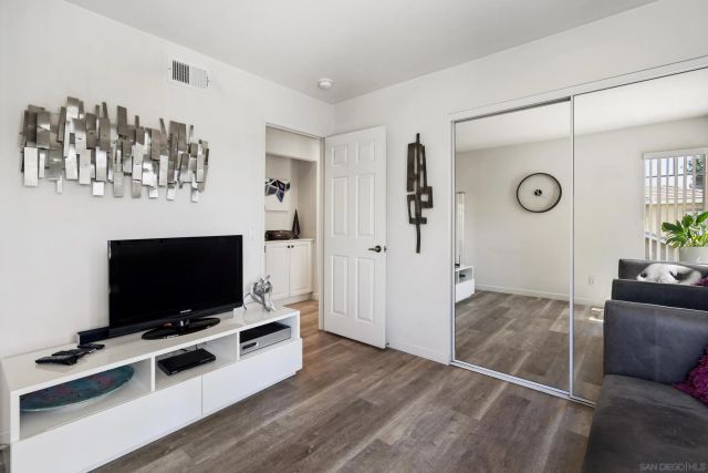 3696 Ruette De Ville, San Diego, CA 92130