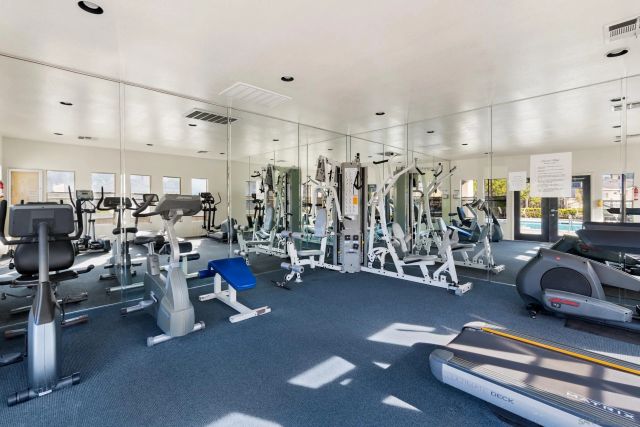 3696 Ruette De Ville, San Diego, CA 92130