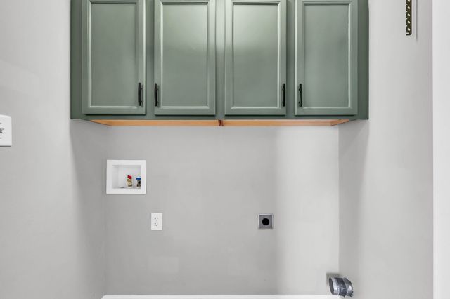 1267 Everwood Dr, Ashland City, TN 37015