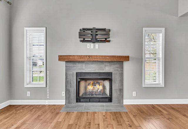 1267 Everwood Dr, Ashland City, TN 37015