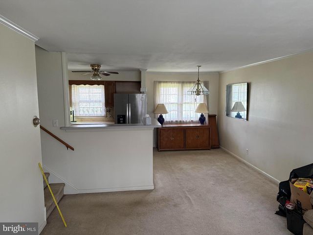 1313 IDLEWOOD RD, Wilmington, DE 19805