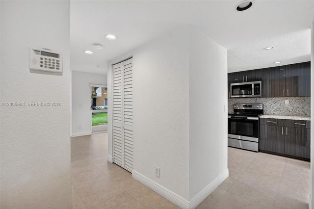 845 NW 91st Ter 845, Plantation, FL 33324