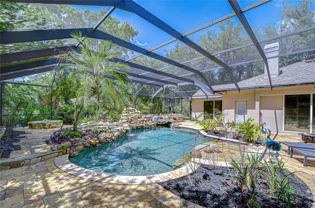 5820 AUDUBON MANOR BOULEVARD, Lithia, FL 33547