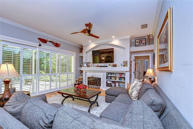 5820 AUDUBON MANOR BOULEVARD, Lithia, FL 33547