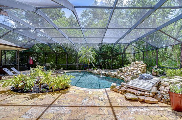 5820 AUDUBON MANOR BOULEVARD, Lithia, FL 33547