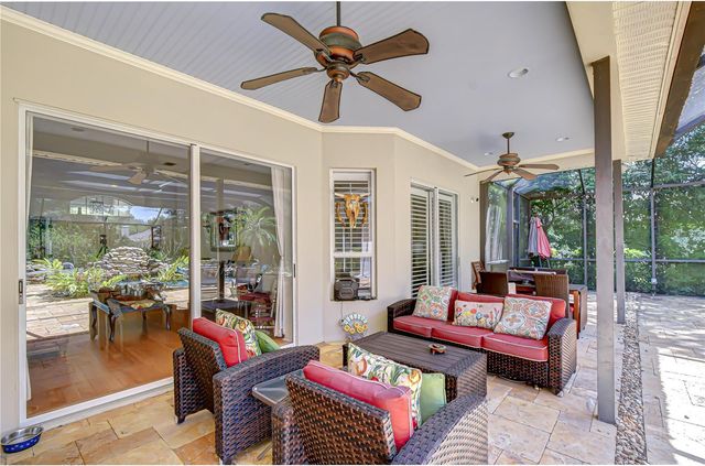 5820 AUDUBON MANOR BOULEVARD, Lithia, FL 33547