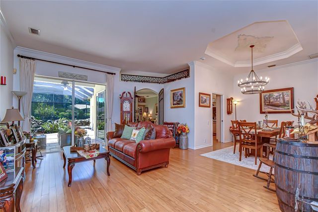 5820 AUDUBON MANOR BOULEVARD, Lithia, FL 33547