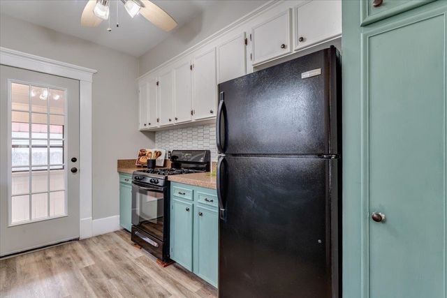 3418 E 2nd St N, Wichita, KS 67208