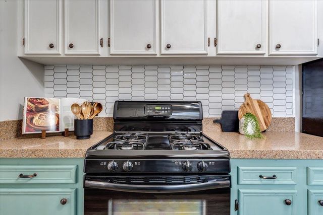 3418 E 2nd St N, Wichita, KS 67208