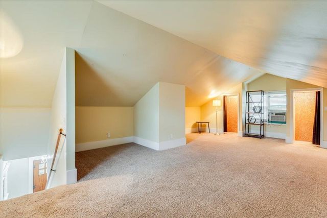 3418 E 2nd St N, Wichita, KS 67208