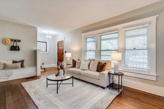 3418 E 2nd St N, Wichita, KS 67208