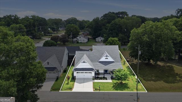 5214 Hazel Street NE, Covington, GA 30014