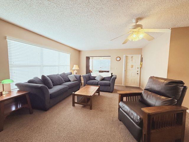 5301 Lakefront Boulevard D, Delray Beach, FL 33484