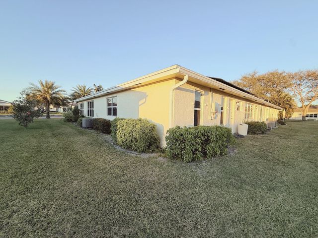 5301 Lakefront Boulevard D, Delray Beach, FL 33484