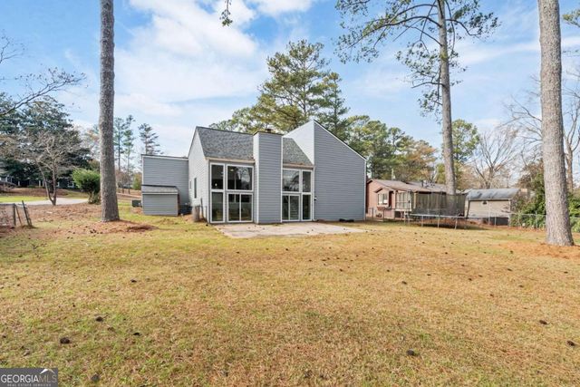 4047 Meadow Way, Marietta, GA 30066