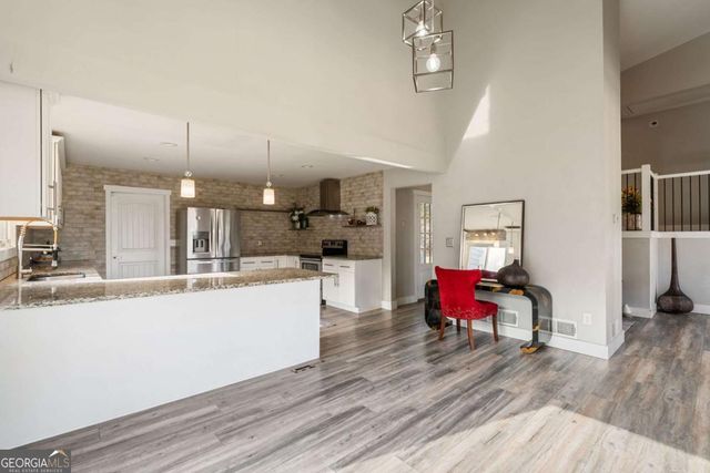 4047 Meadow Way, Marietta, GA 30066